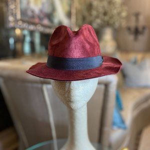 Roxy burgundy velvet fedora hat